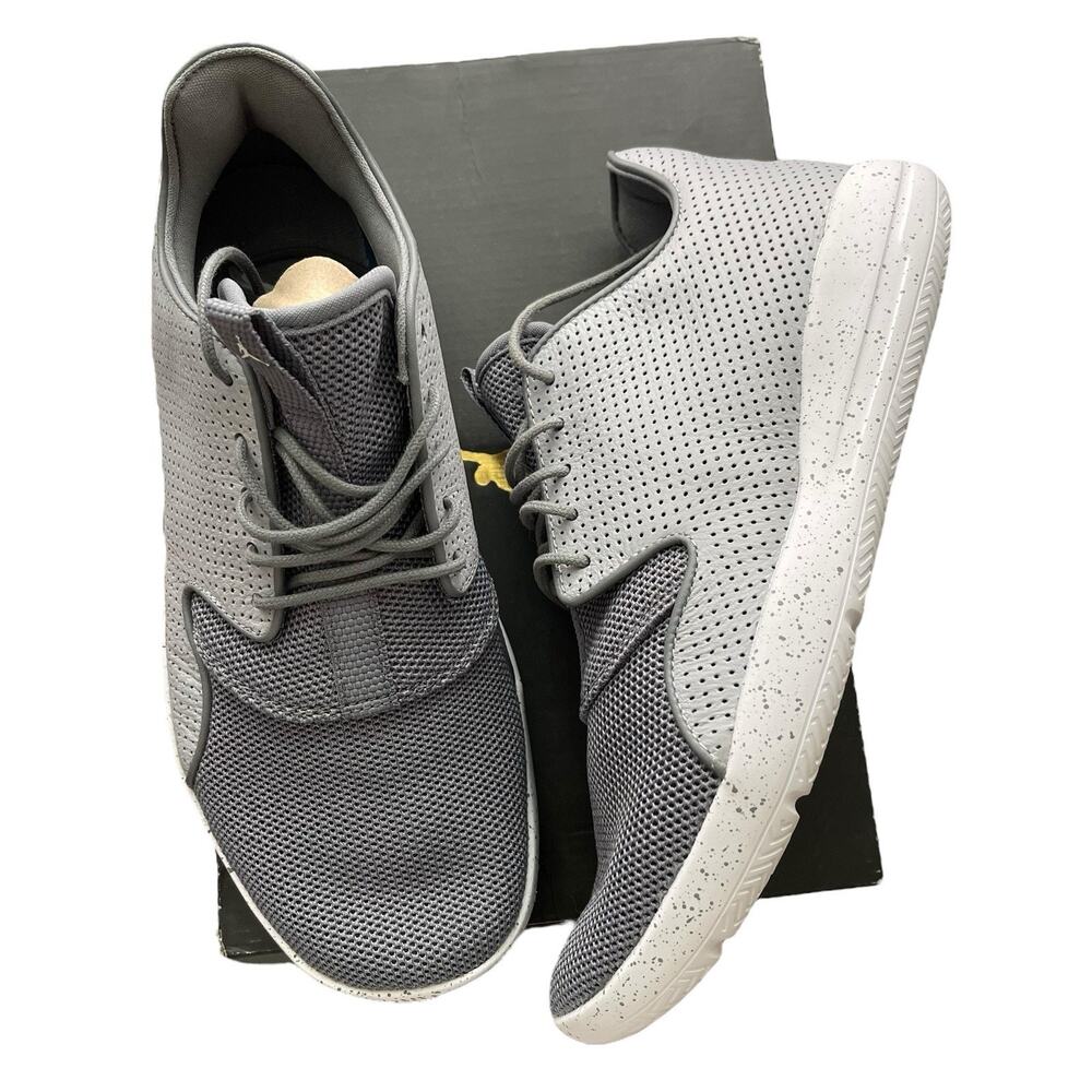 Nike Jordan Mens 8 Eclipse Sneakers Cool Grey Wolf White 724010-023 NEW IN BOX